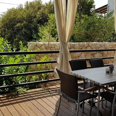 Mobile Homes Suha Punta Kampor Екстериор снимка