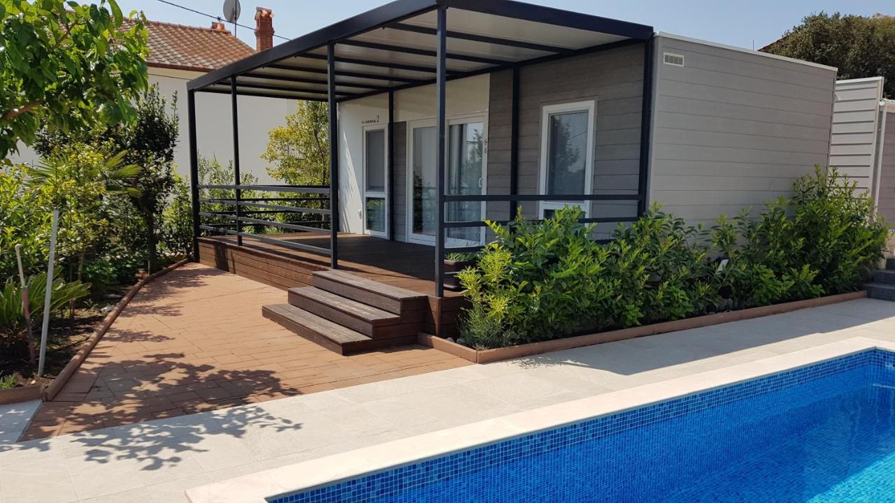 Mobile Homes Suha Punta Kampor Екстериор снимка