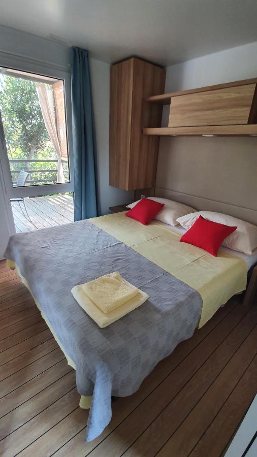 Mobile Homes Suha Punta Kampor Екстериор снимка